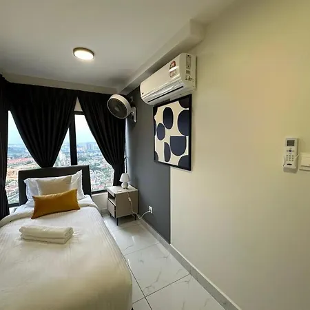 Arte Cheras The Premium Suites By Iluxhome Kuala Lumpur Exterior photo